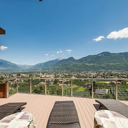 Panorama Garni Buehlerhof Bed & Breakfast